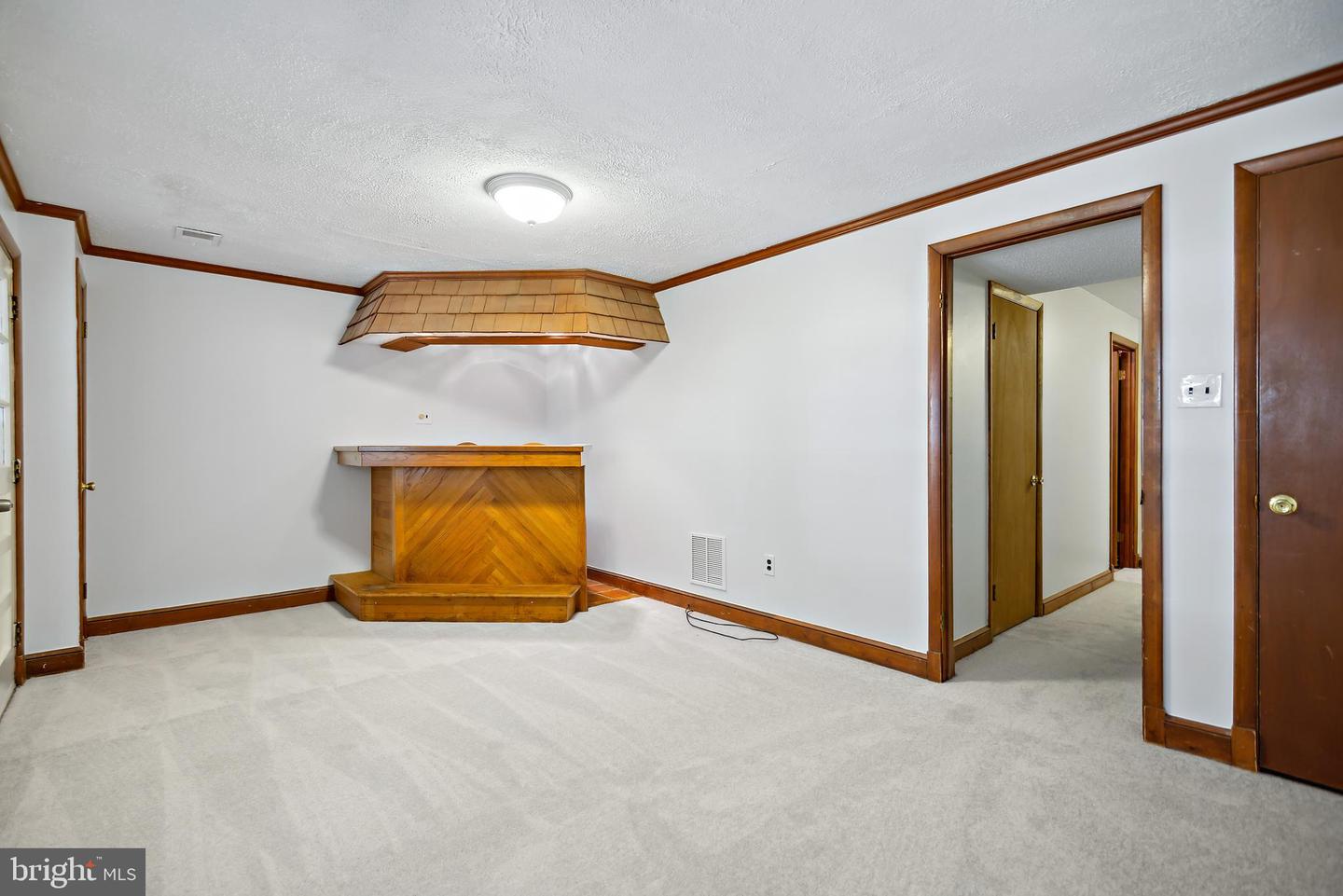 Photo 25 of 31 of 18024 Queen Elizabeth Dr townhome