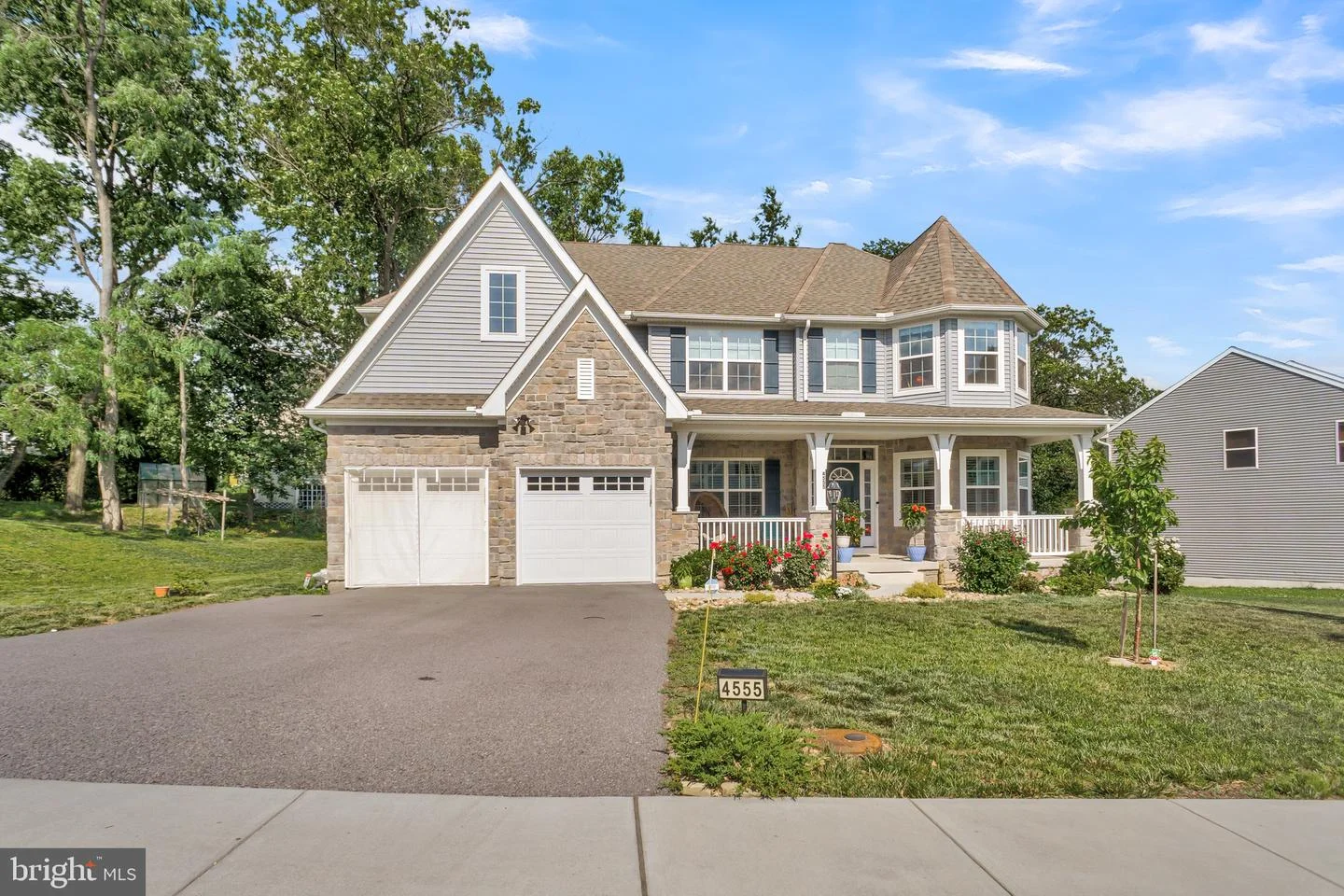 4555 Lark Meadows Drive
