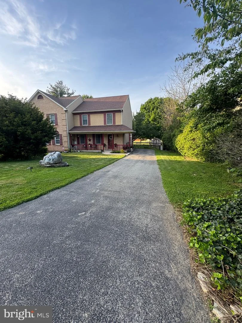 2306 Lawnwood Court, East Petersburg, PA, 17520