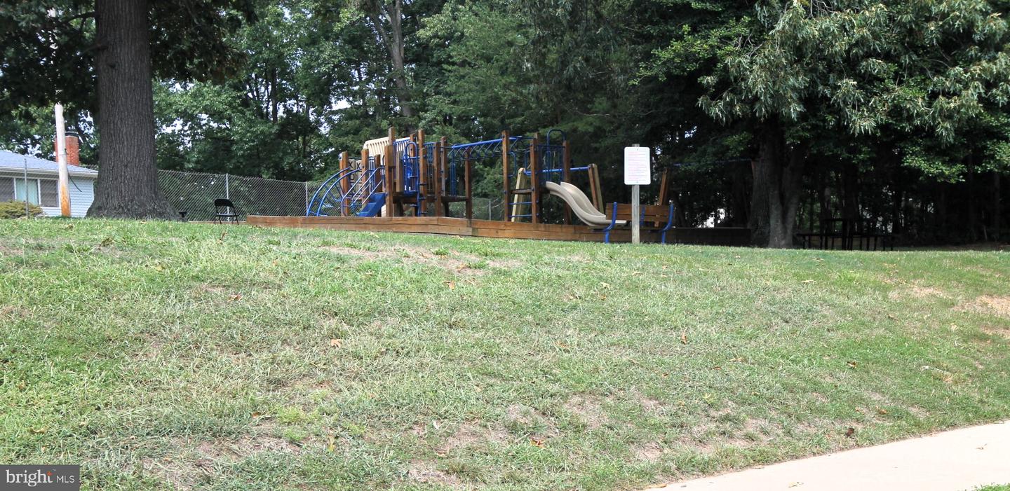 Photo 3 of 31 of 610 Ransom Ct townhome