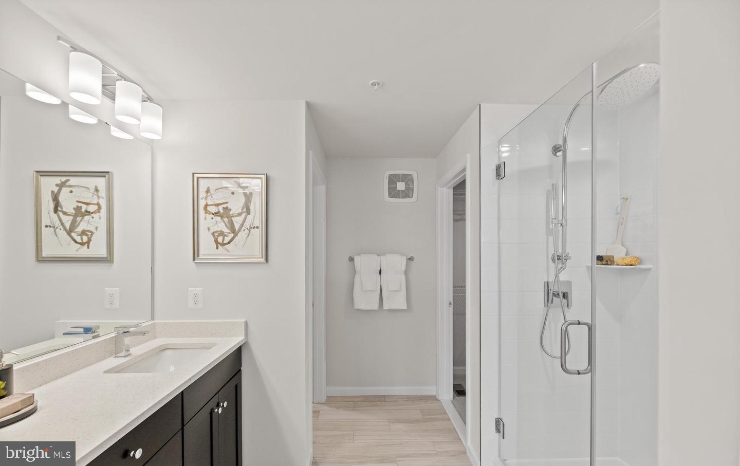 Photo 7 of 17 of 10534 John Glenn St townhome