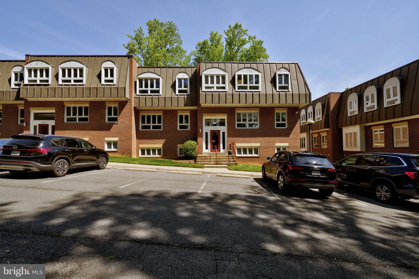 10621 Jones St #301a And 301b