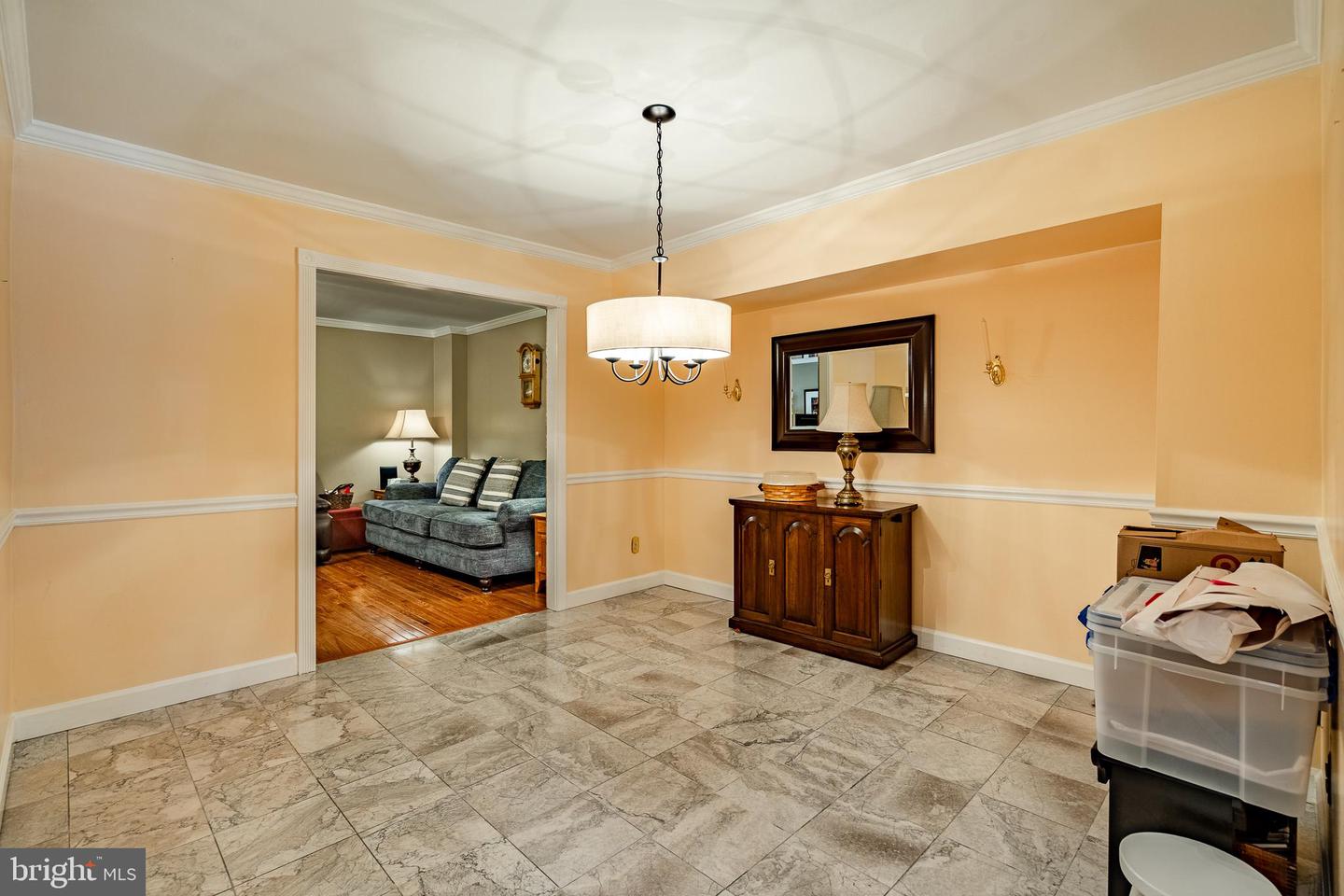Photo 12 of 39 of 14 Colonial Way townhome