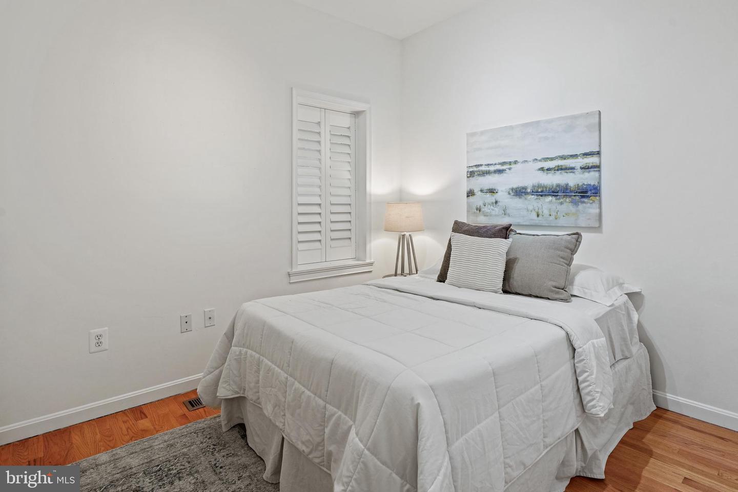 Photo 12 of 27 of 224 Q St NW #A townhome