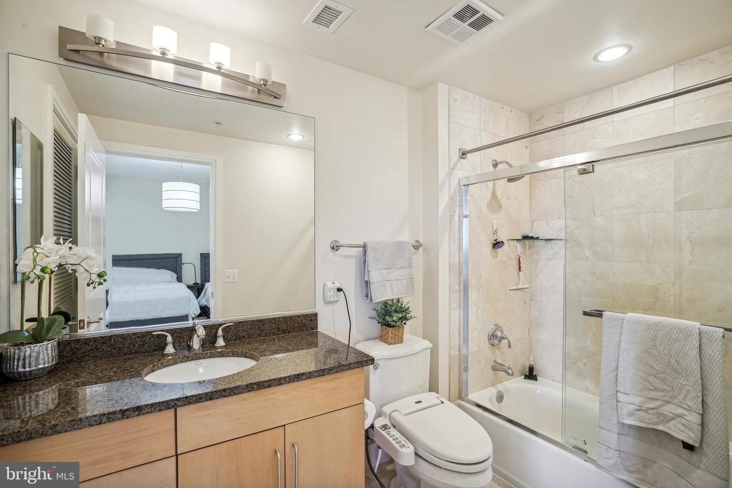 Photo 11 of 37 of 8220 Crestwood Heights Dr #1403 condo