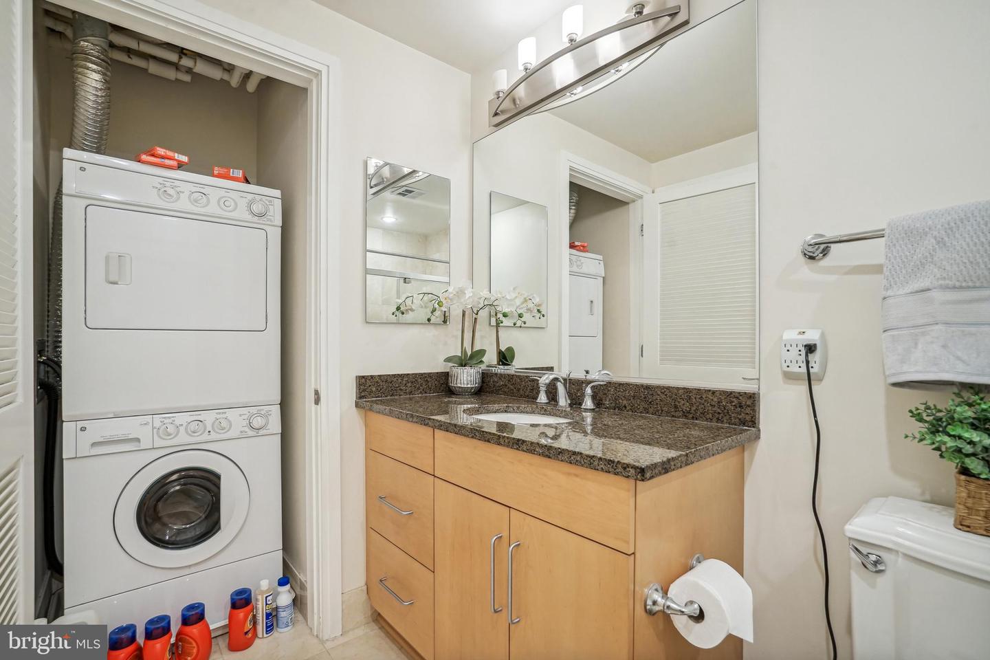 Photo 12 of 37 of 8220 Crestwood Heights Dr #1403 condo