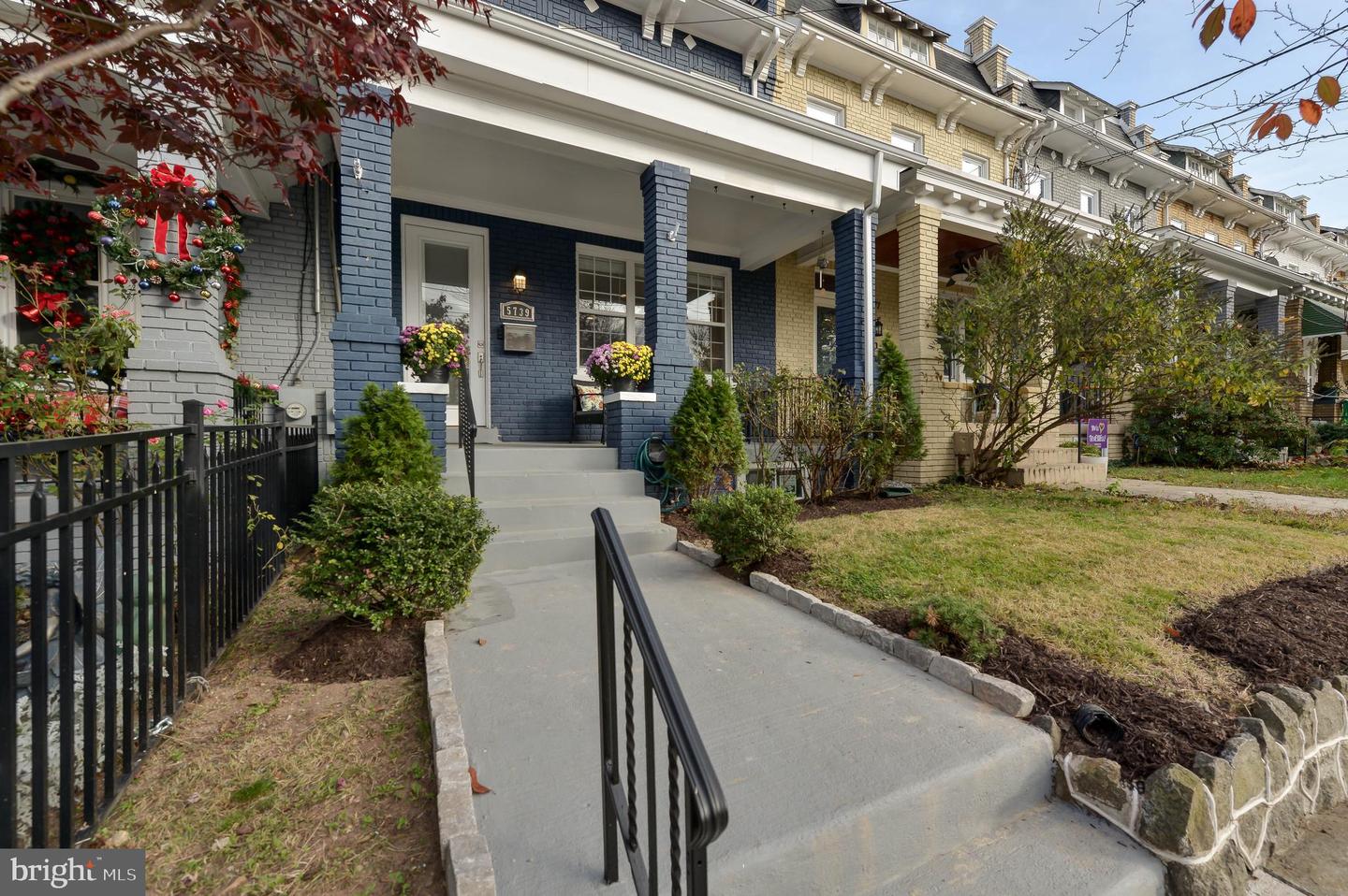 Photo 6 of 83 of 5739 9th St NW townhome