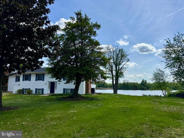1924 Hidden Point Rd