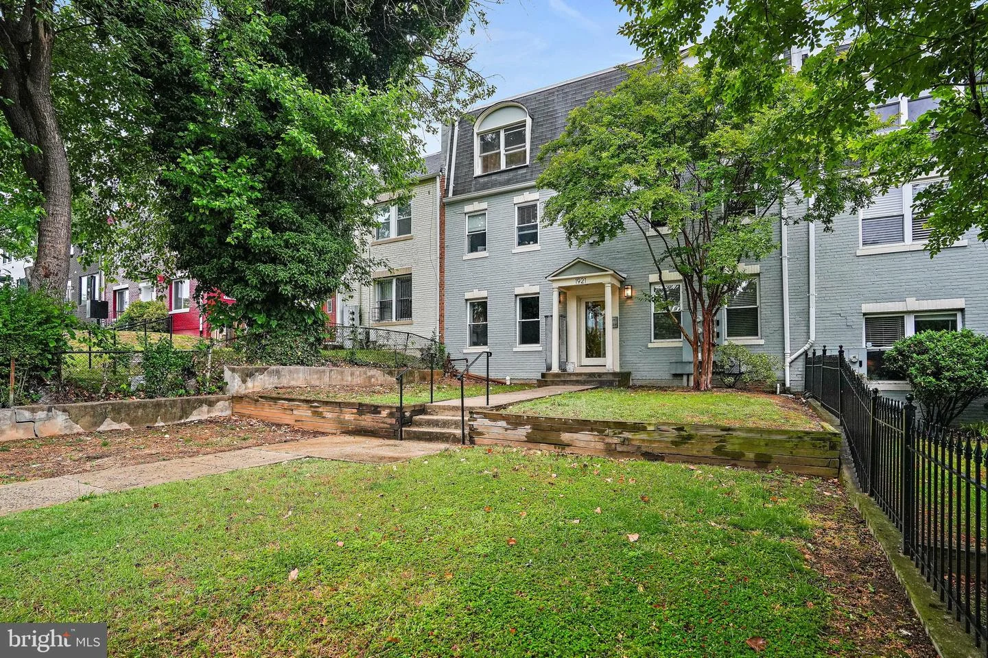 1921 2nd Street NE Unit 102