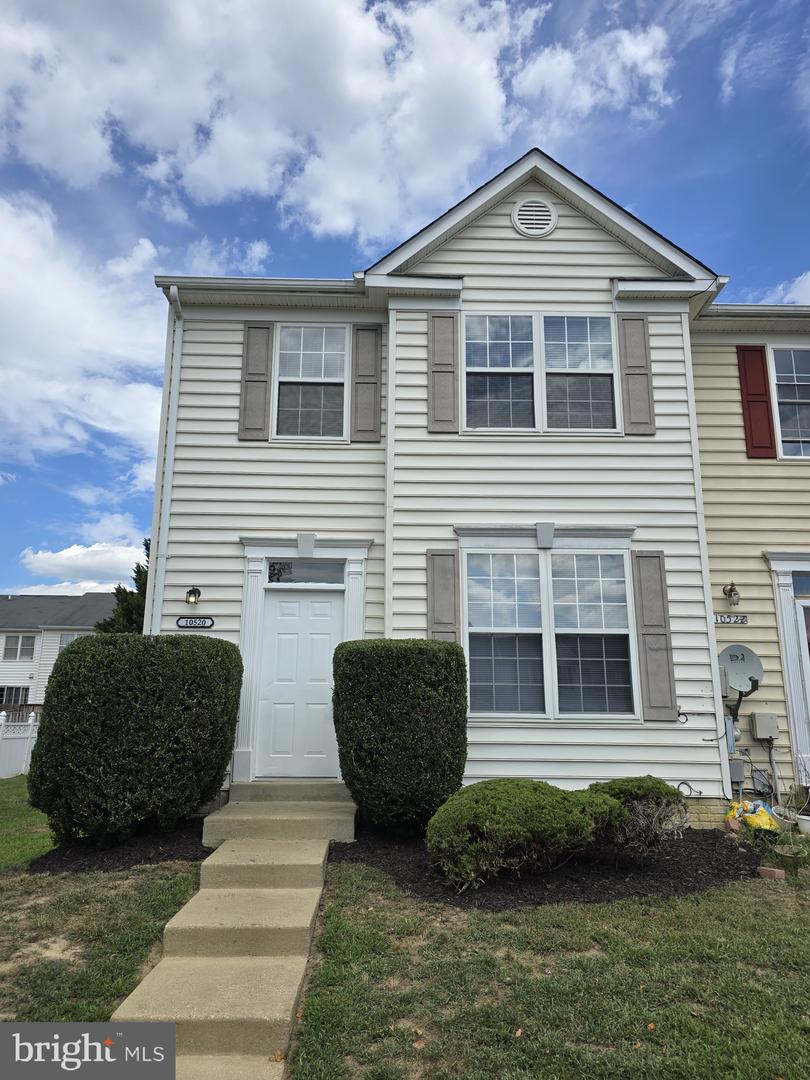 View White Plains, MD 20695 townhome