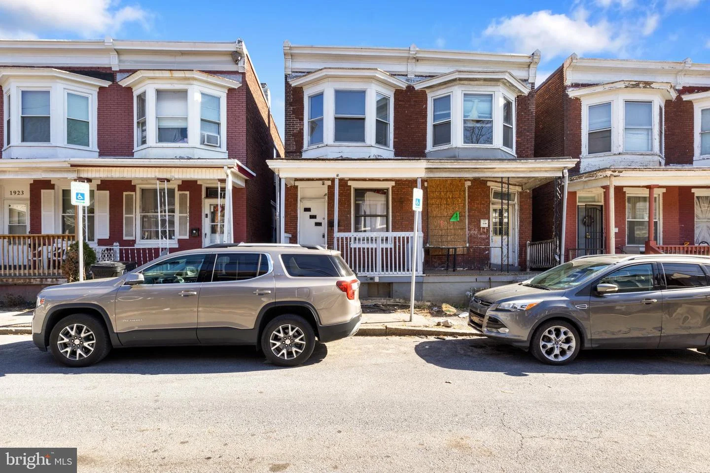 1919 Zarker Street