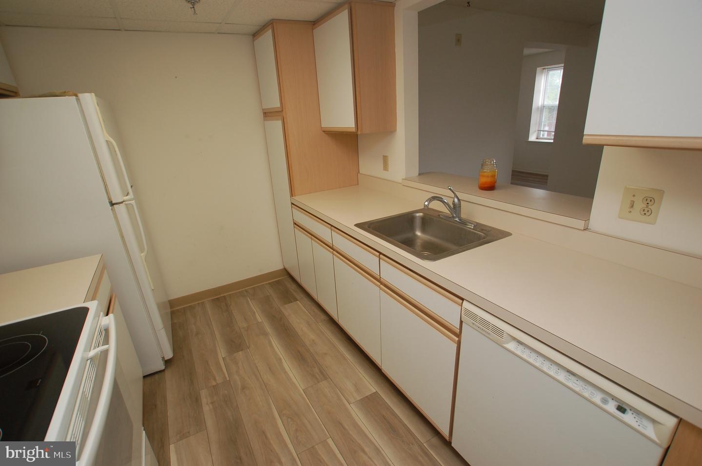 Photo 15 of 43 of 7303 Centennial Sta condo