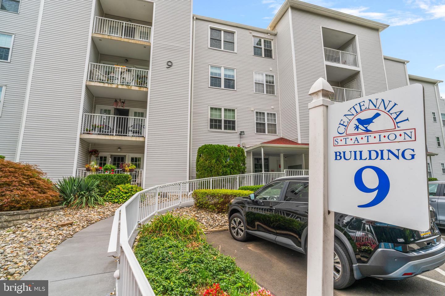 Photo 2 of 59 of 9106 Centennial Sta condo