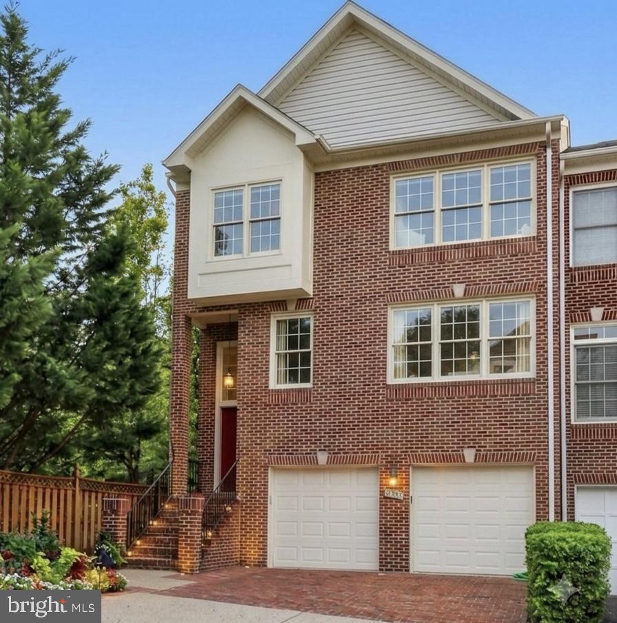 9510 Gatecross Place, Burke, VA, 22015