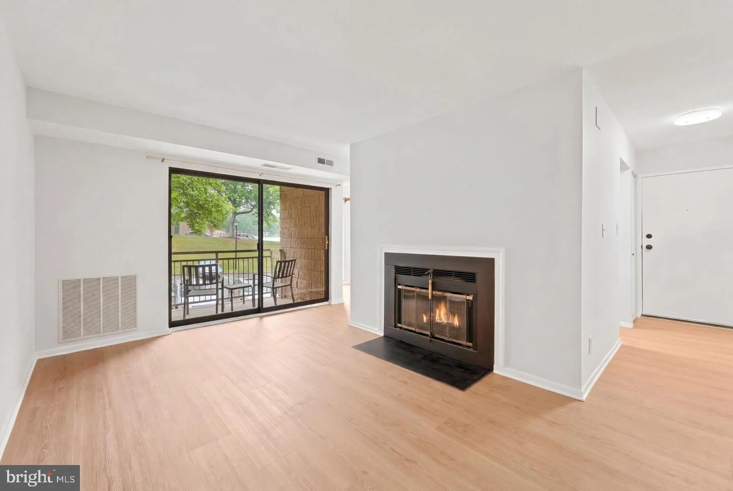 6003 Majors Lane Unit 8 O20