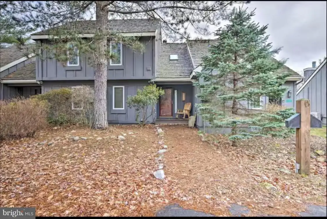 306 Snow Ridge Circle, Lake Harmony, PA, 18624