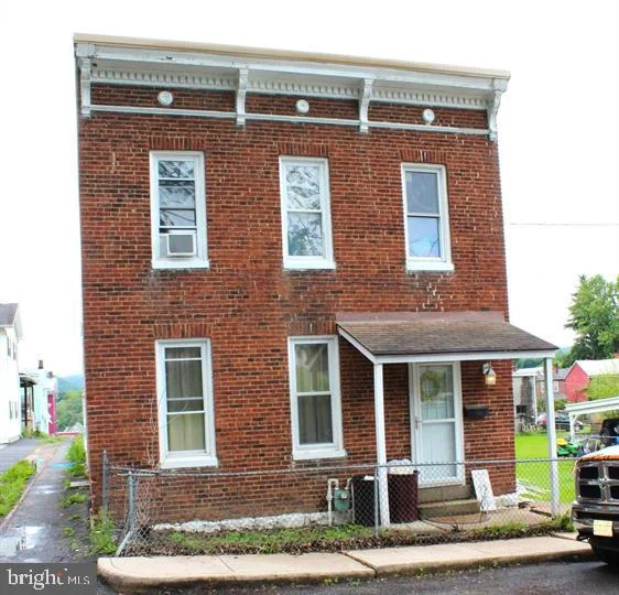 420 Chestnut Street