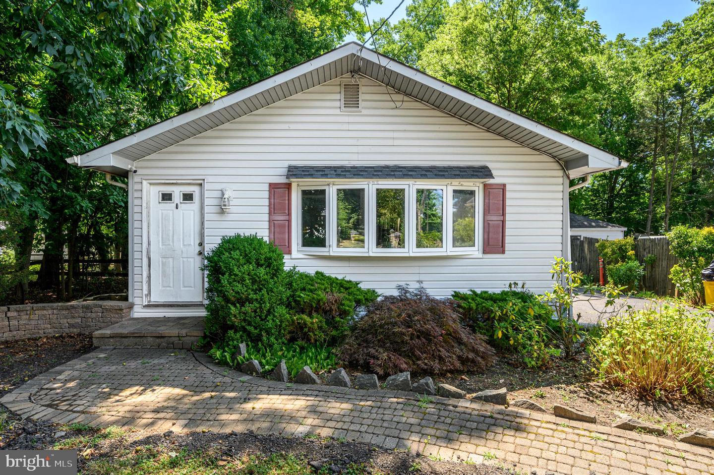 View Trenton, NJ 08638 house