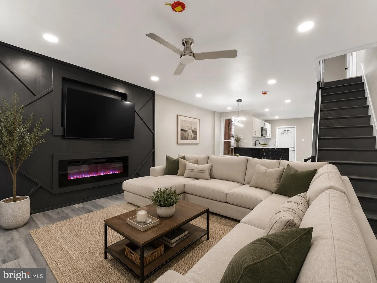 144 Fern Street