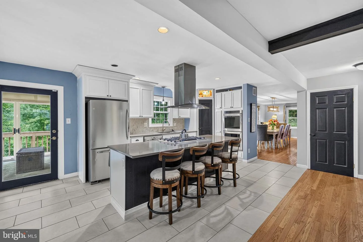 5214 Lightning View Road