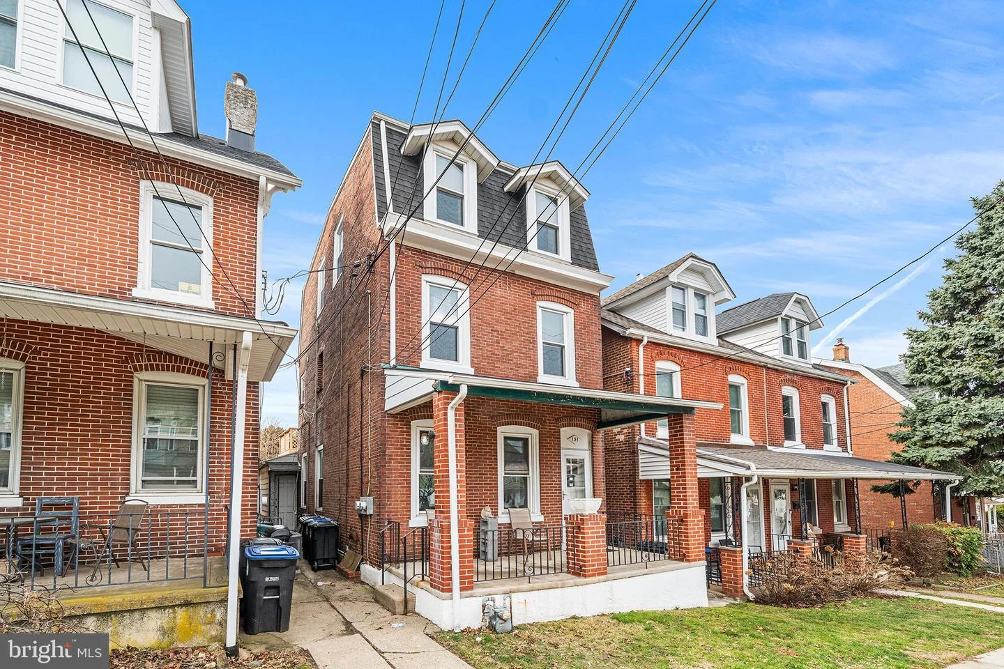 131 W 4th Avenue