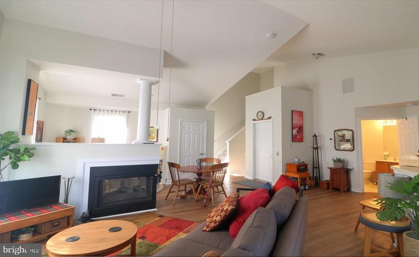 Photo 5 of 31 of 2006 Peggy Stewart Way #209 condo
