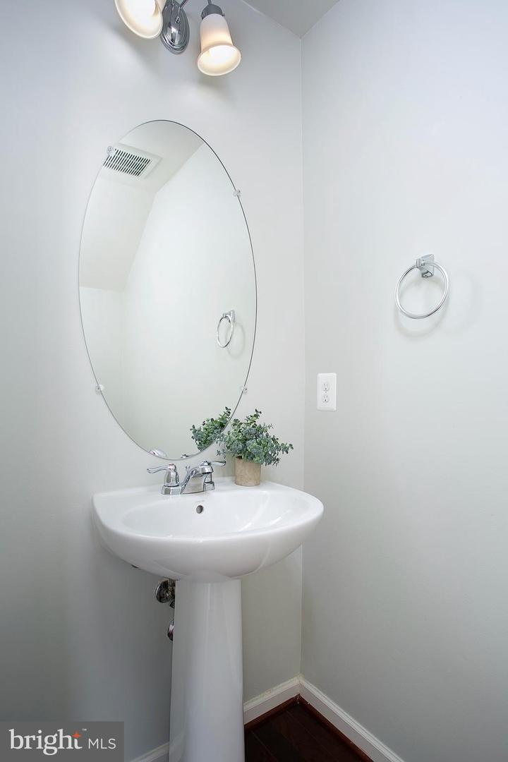 Photo 24 of 29 of 963 Morgan Run Rd townhome