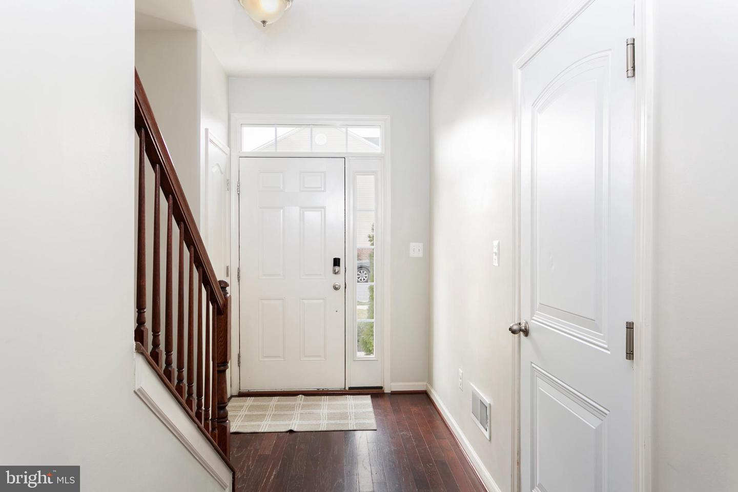 Photo 8 of 29 of 963 Morgan Run Rd townhome