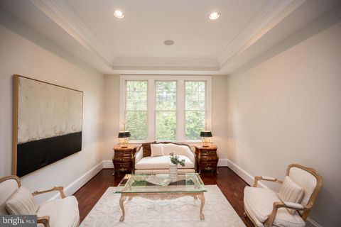 Single Family Residence in Arlington VA 2359 Lincoln STREET 20.jpg