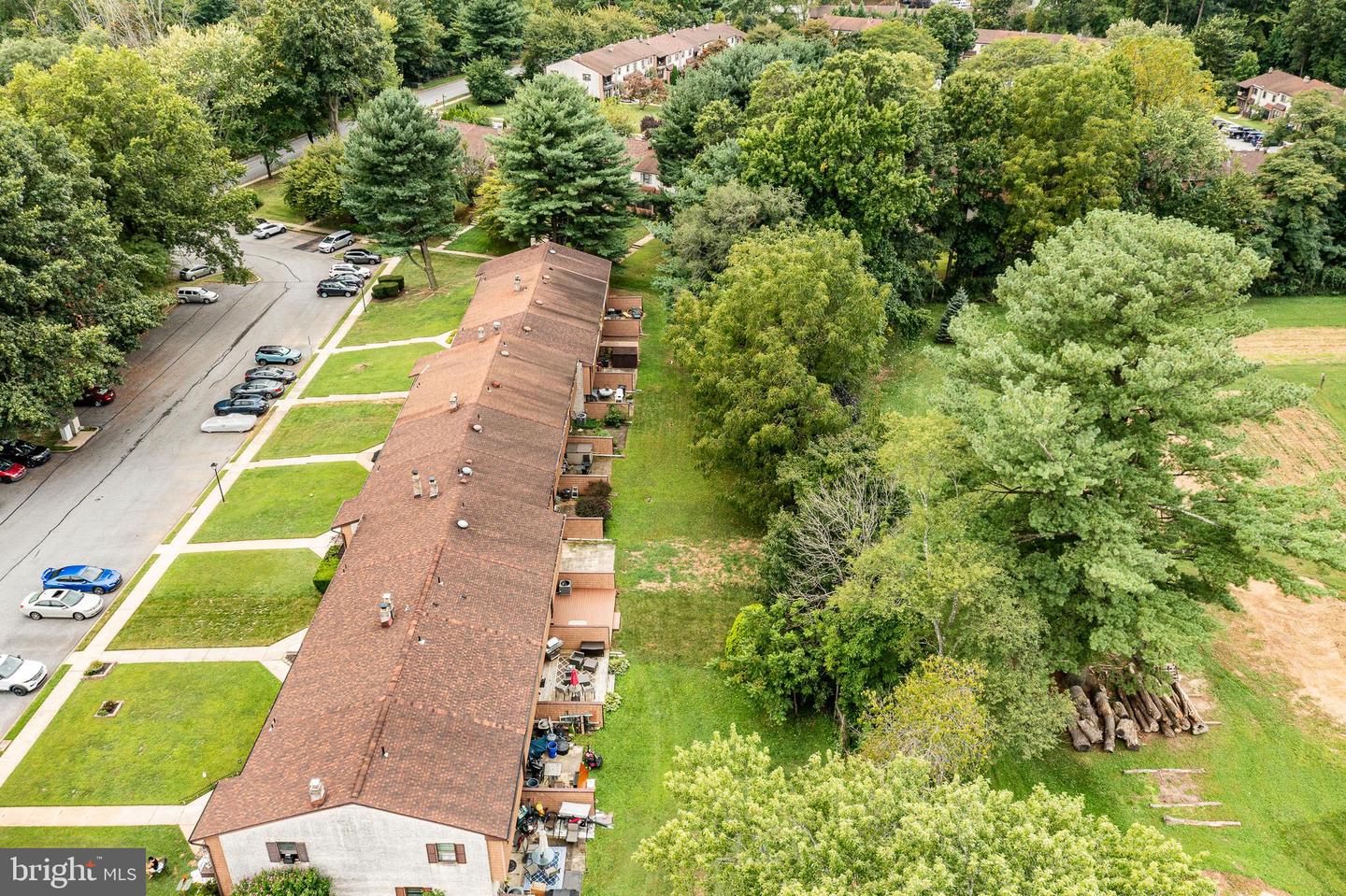 Photo 41 of 48 of 17 Bishop Dr townhome