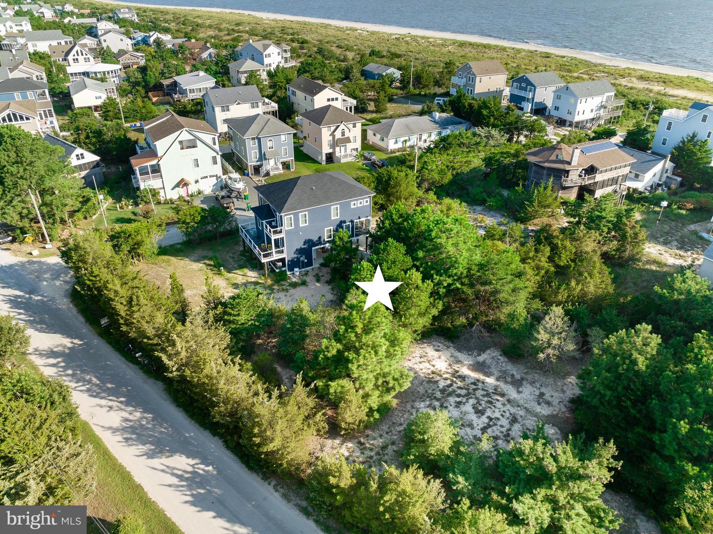 Photo 29 of 37 of 902 Tbb N Bay Shore Dr house