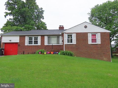 Single Family Residence in Wilmington DE 406 Lynn DRIVE.jpg