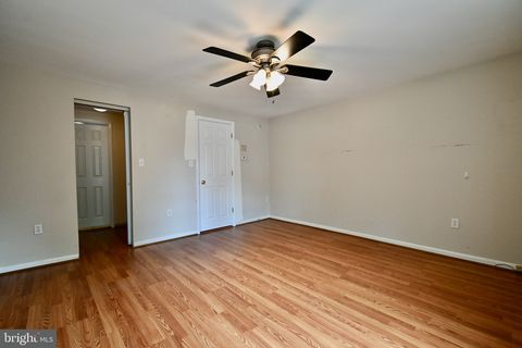 Duplex in Wilmington DE 1312 Dupont STREET 31.jpg