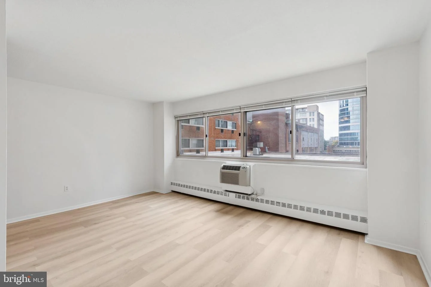 2101 Chestnut Street Unit 324