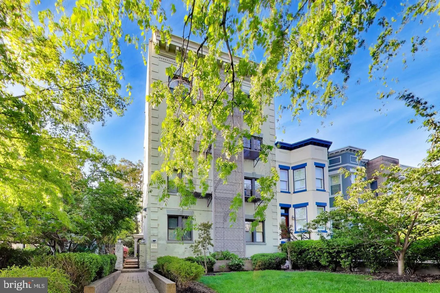 116 N Carolina Avenue SE Unit 204
