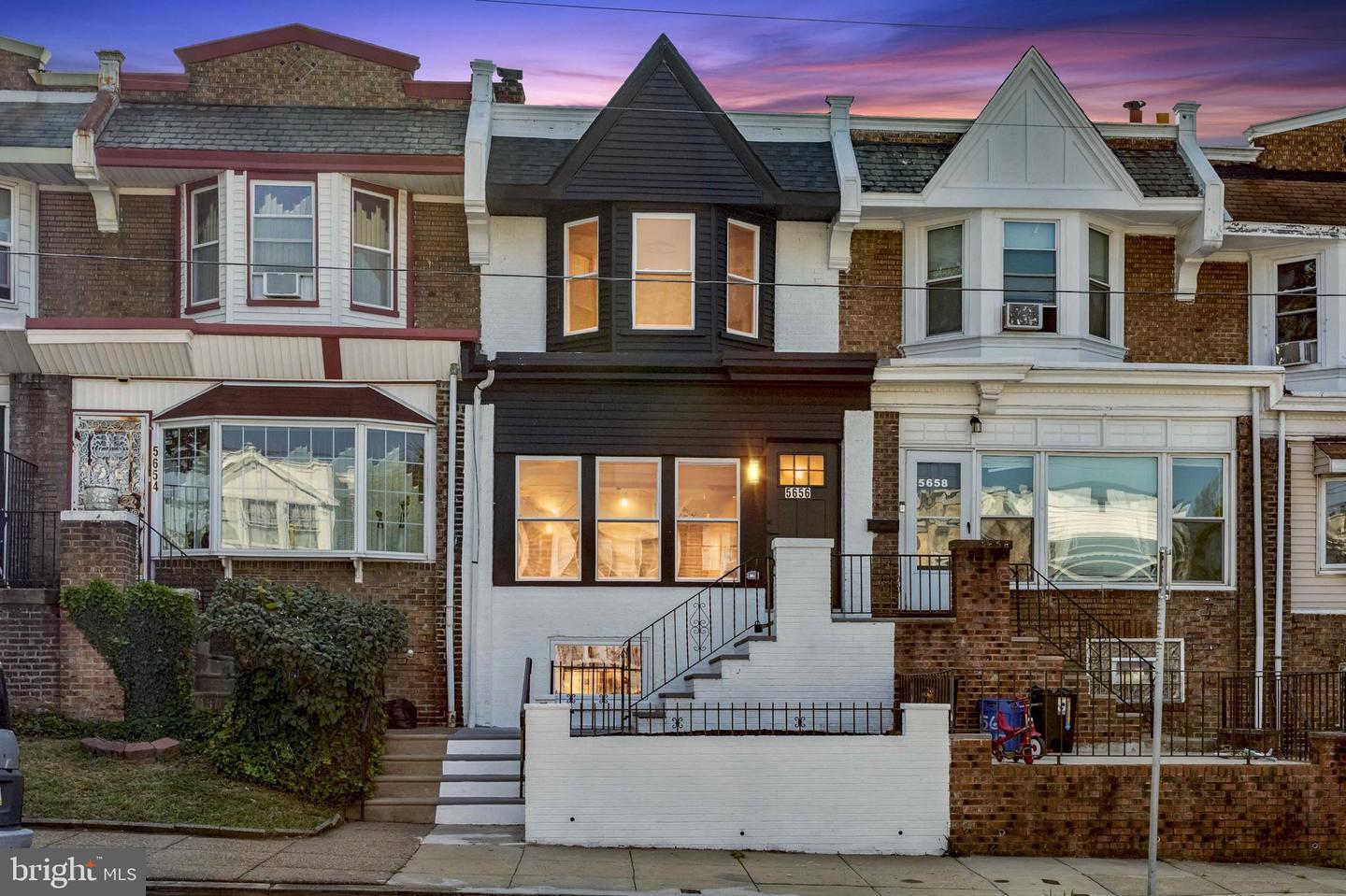 View Philadelphia, PA 19143 townhome