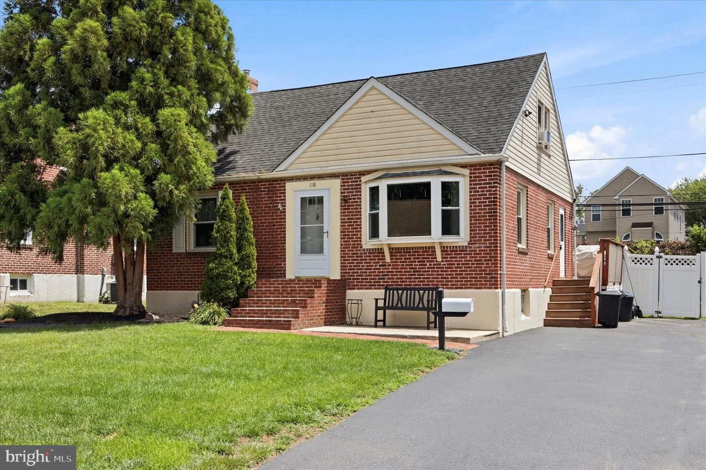 118 9th Avenue