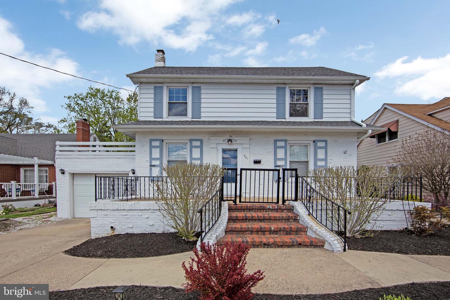 Listing image 2