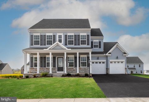 Single Family Residence in Trappe PA 50 Patricia DRIVE.jpg