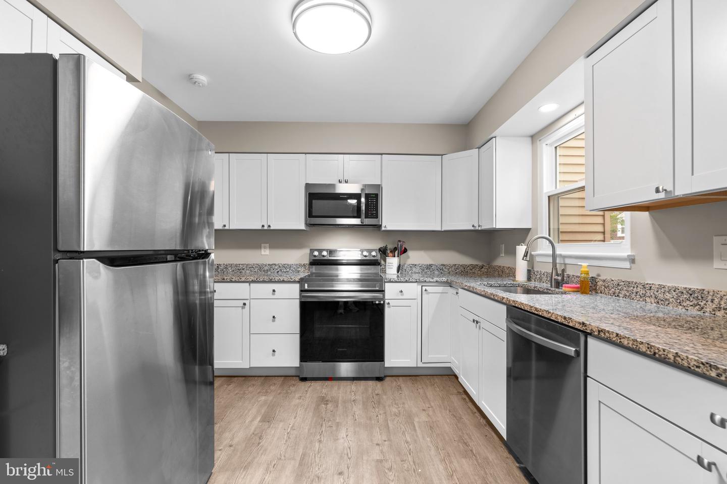 Photo 15 of 46 of 3824 Lansdale Ct #9-54 townhome