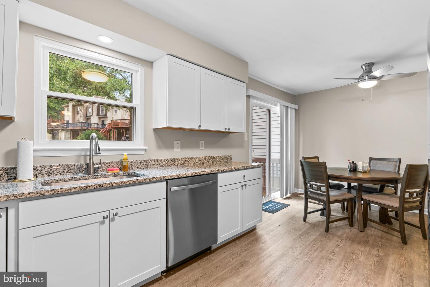 Photo 11 of 46 of 3824 Lansdale Ct #9-54 townhome