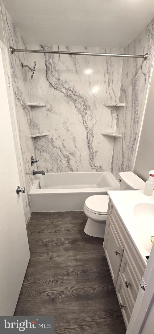 Photo 23 of 46 of 3824 Lansdale Ct #9-54 townhome
