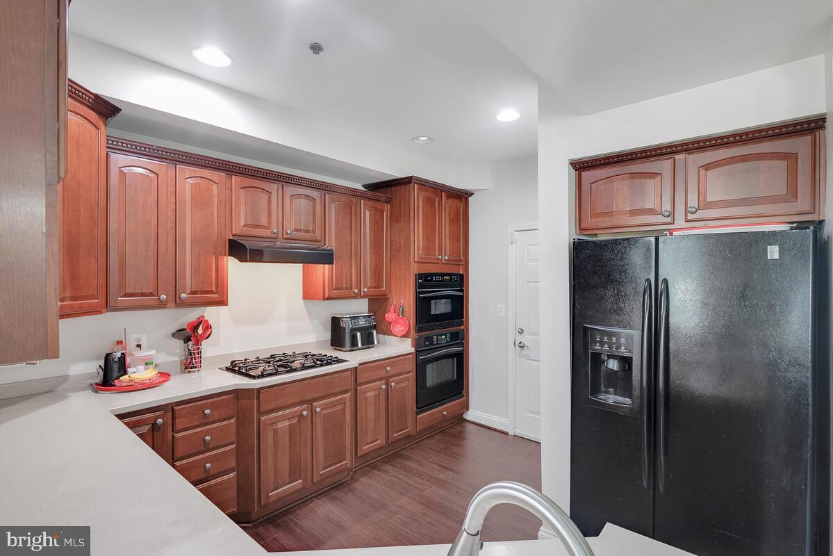 Photo 18 of 32 of 7120 Mason Grove Ct #33 townhome