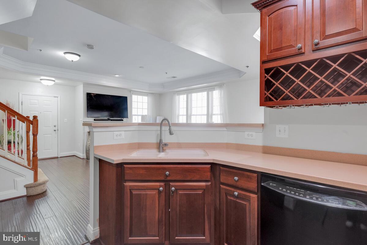 Photo 14 of 32 of 7120 Mason Grove Ct #33 townhome