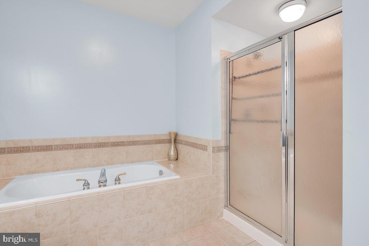 Photo 24 of 32 of 7120 Mason Grove Ct #33 townhome