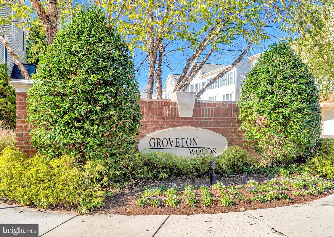 Photo 32 of 32 of 7120 Mason Grove Ct #33 townhome