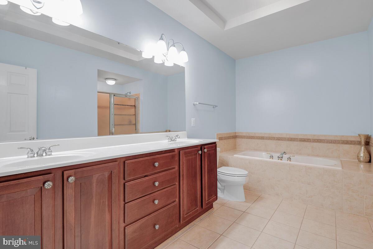Photo 23 of 32 of 7120 Mason Grove Ct #33 townhome