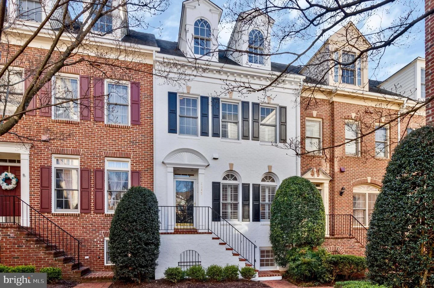8847 Ashgrove House Lane