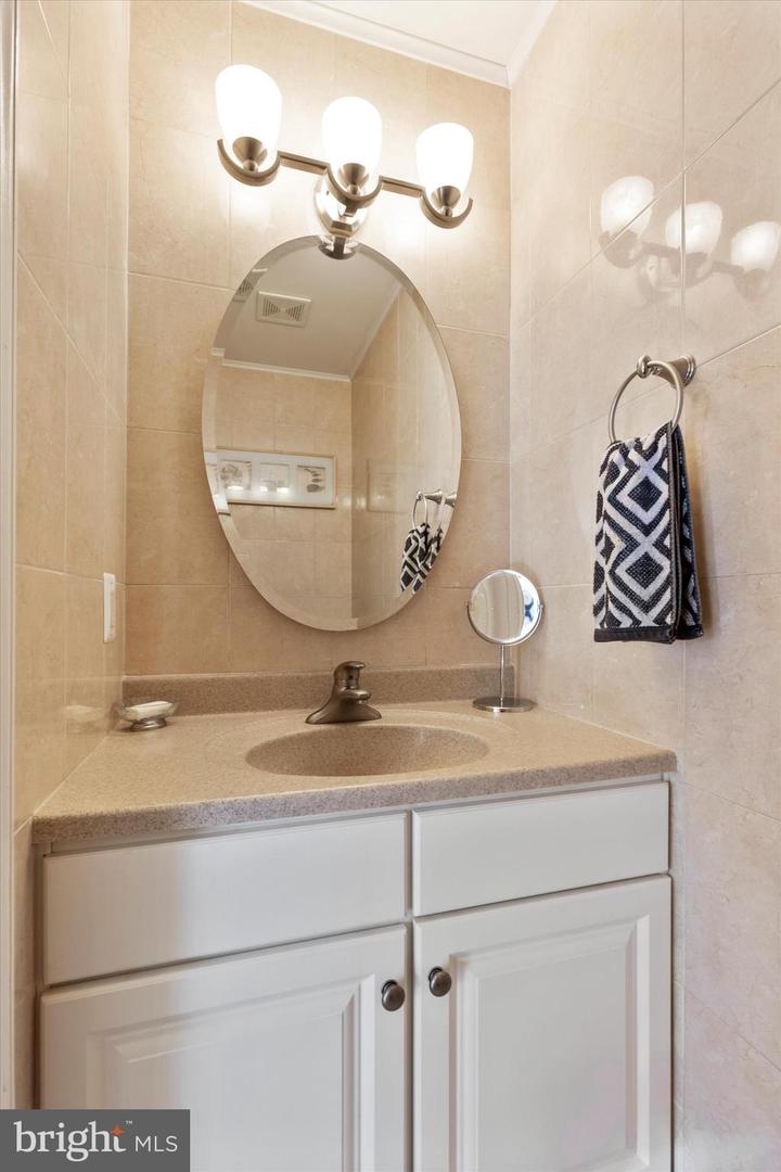 Photo 5 of 23 of 216 Tanager Ct #255 townhome