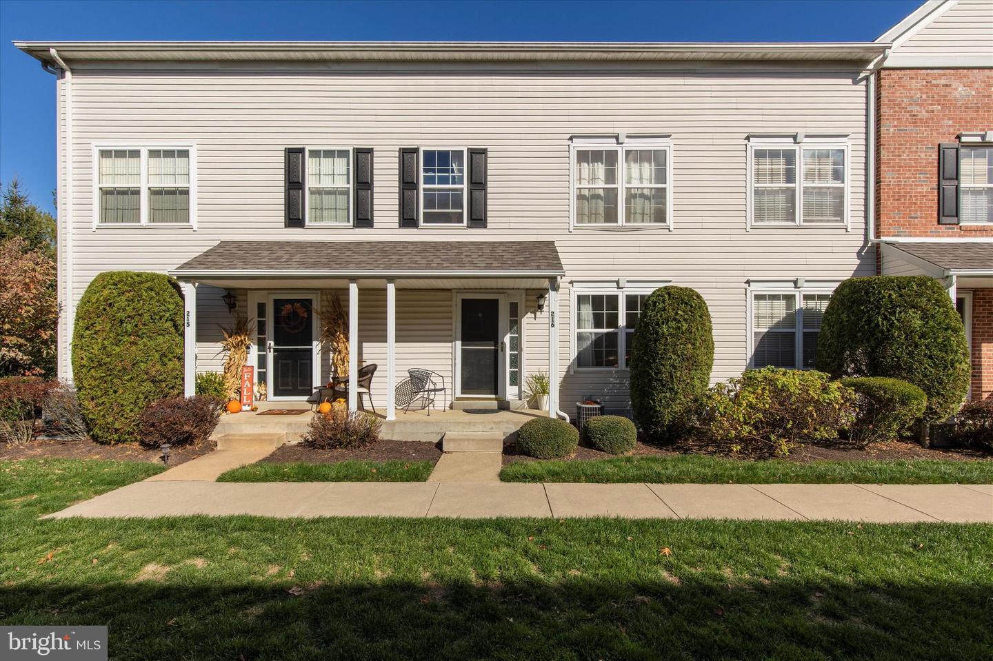 Photo 1 of 23 of 216 Tanager Ct #255 townhome